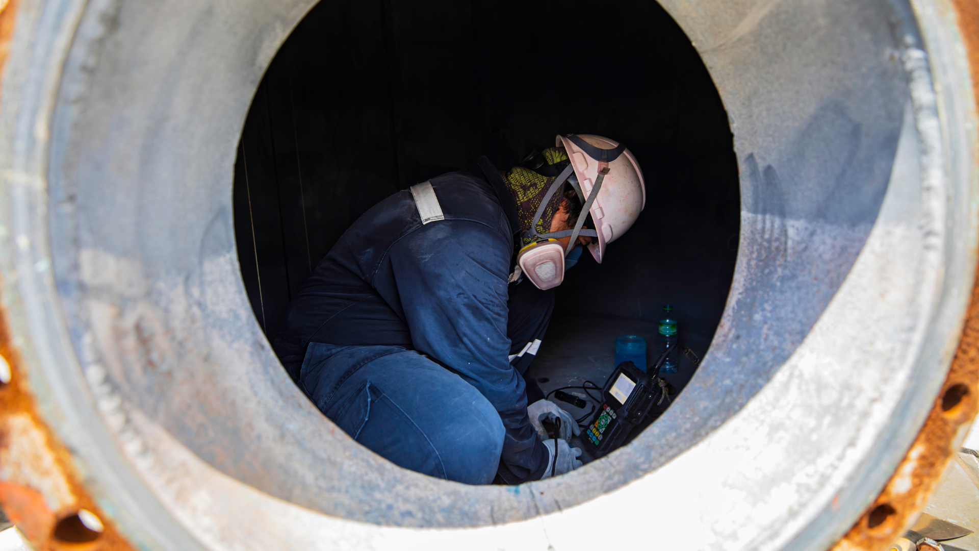 Down Under Training - Enter and work in confined spaces & Gas test atmospheres combined Full course