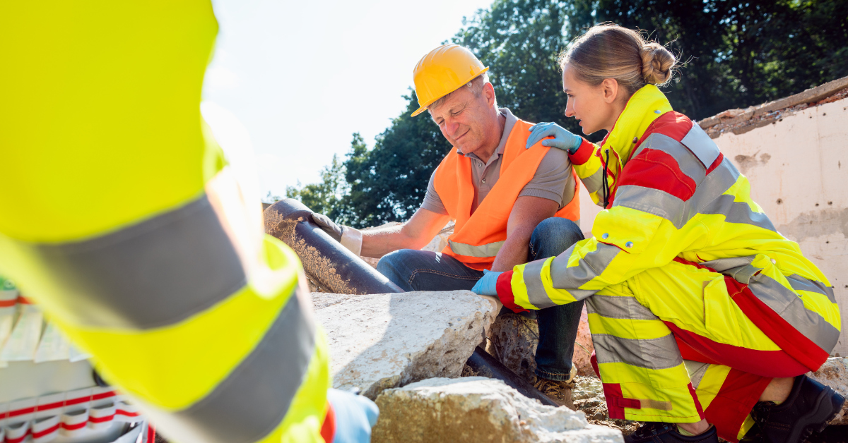 Provide First Aid (Full Course) - Responders Assisting in an Emergency Scenario